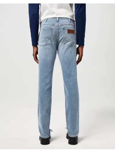 Wrangler - GREENSBORO / GREY LIGHT - Férfi farmernadrág