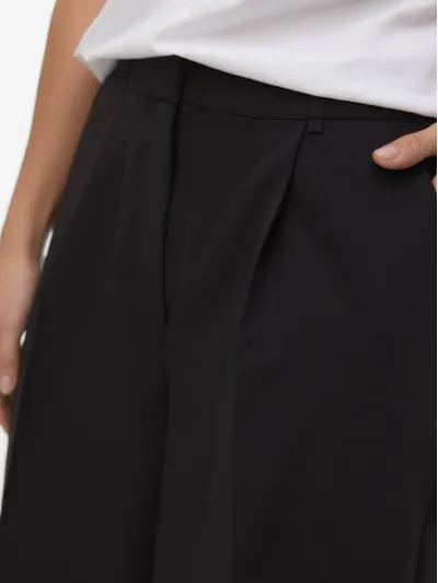 Vero Moda - Elegáns Női rövidnadrág