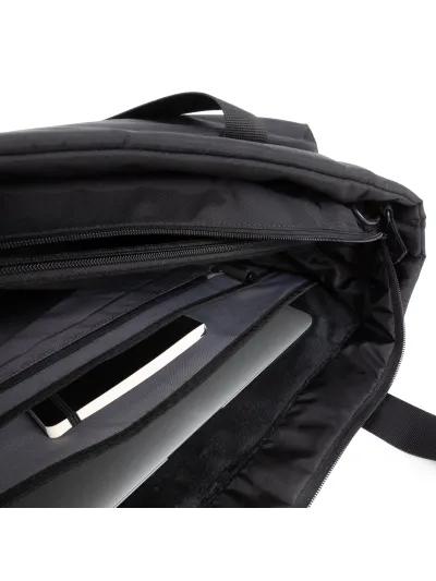 Eastpak - CNNCT F SATCH - Uniszex oldaltáska