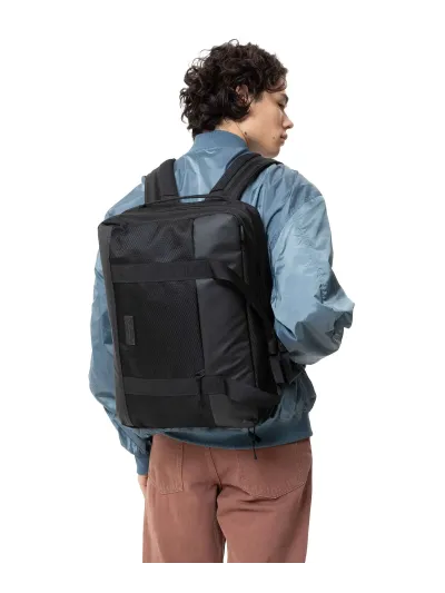 Eastpak - Multipak / CNNCT Coat - Uniszex oldaltáska / Hátizsák