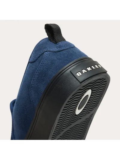 Oakley - Belebújós Férfi félcipő