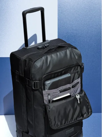 Eastpak TRANVERZ CNNCT M Cnnct Coat Bőrönd