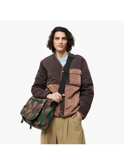 Eastpak - Delegate + / Outsite Camo - Uniszex oldaltáska