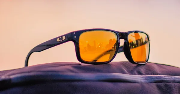 Oakley Holbrook – prémium minőség, tökéletes kényelem, lenyűgöző formatervezés