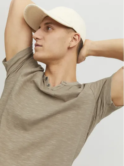 Jack & Jones - Split Neck - Férfi póló