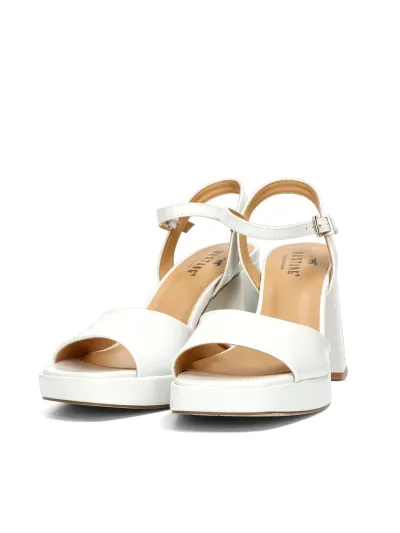 Mustang - Magassarkú Női szandál