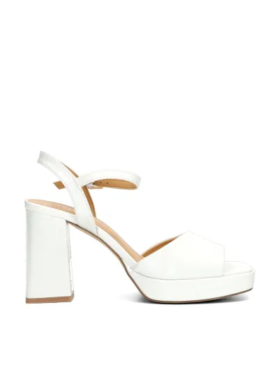 Mustang - Magassarkú Női szandál