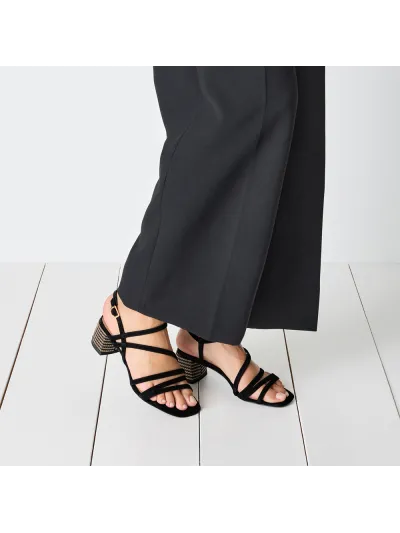 Tamaris - Magassarkú Bőr Női Szandál