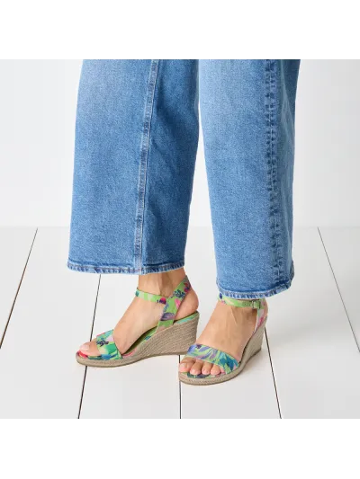 Tamaris - Magassarkú Női szandál