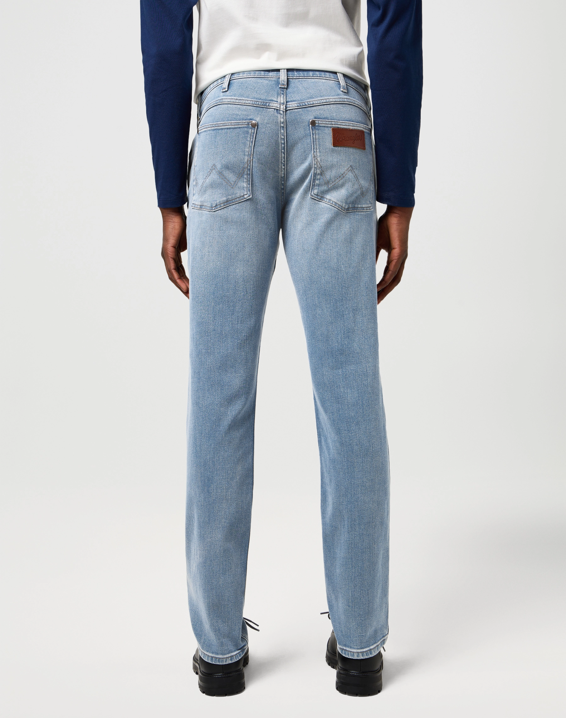 Wrangler - GREENSBORO / GREY LIGHT - Férfi farmernadrág