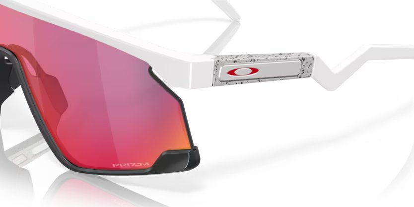 Oakley napszemüveg - BXTR - Matte White / Prizm Road