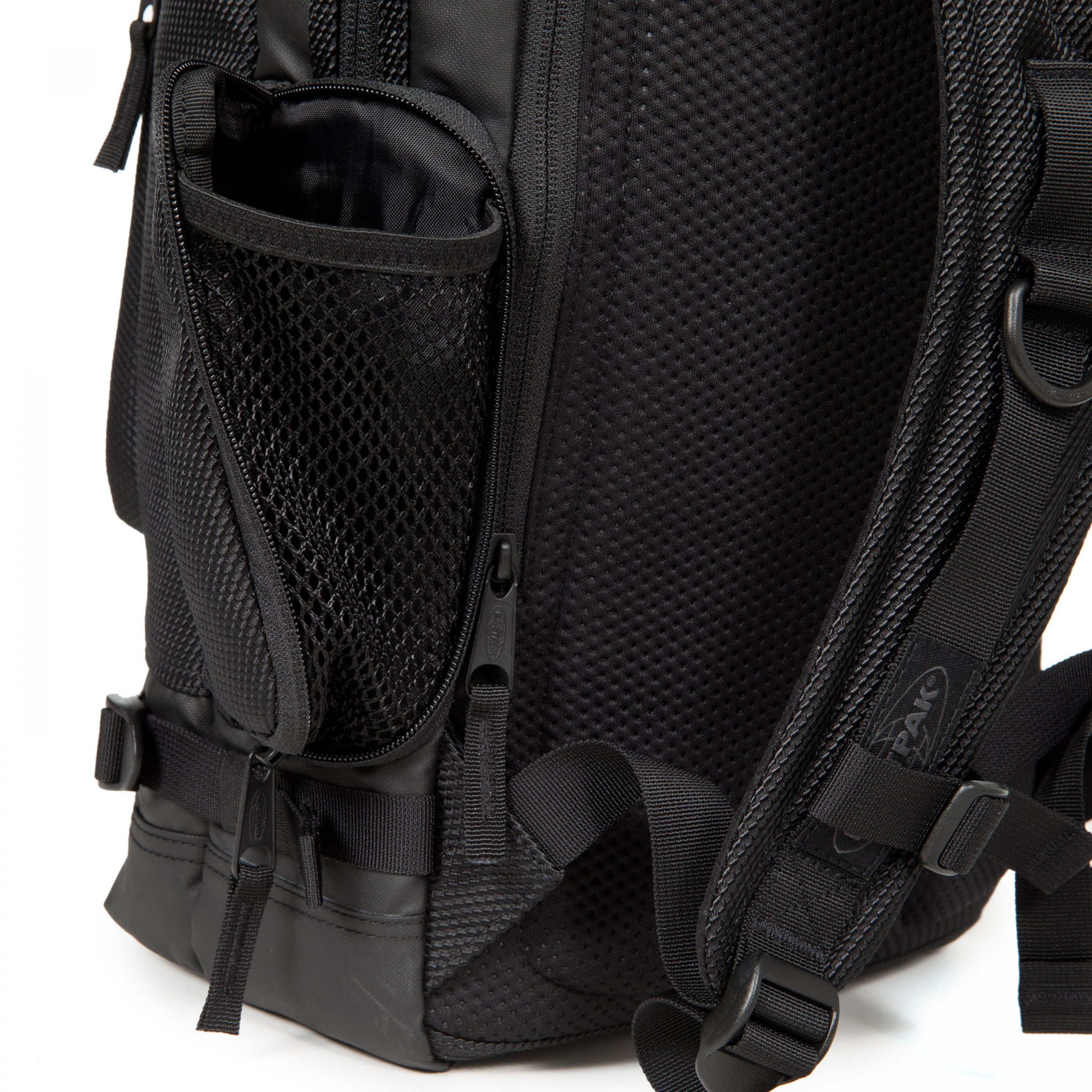 Eastpak TECUM L Cnnct Coat Hátizsák