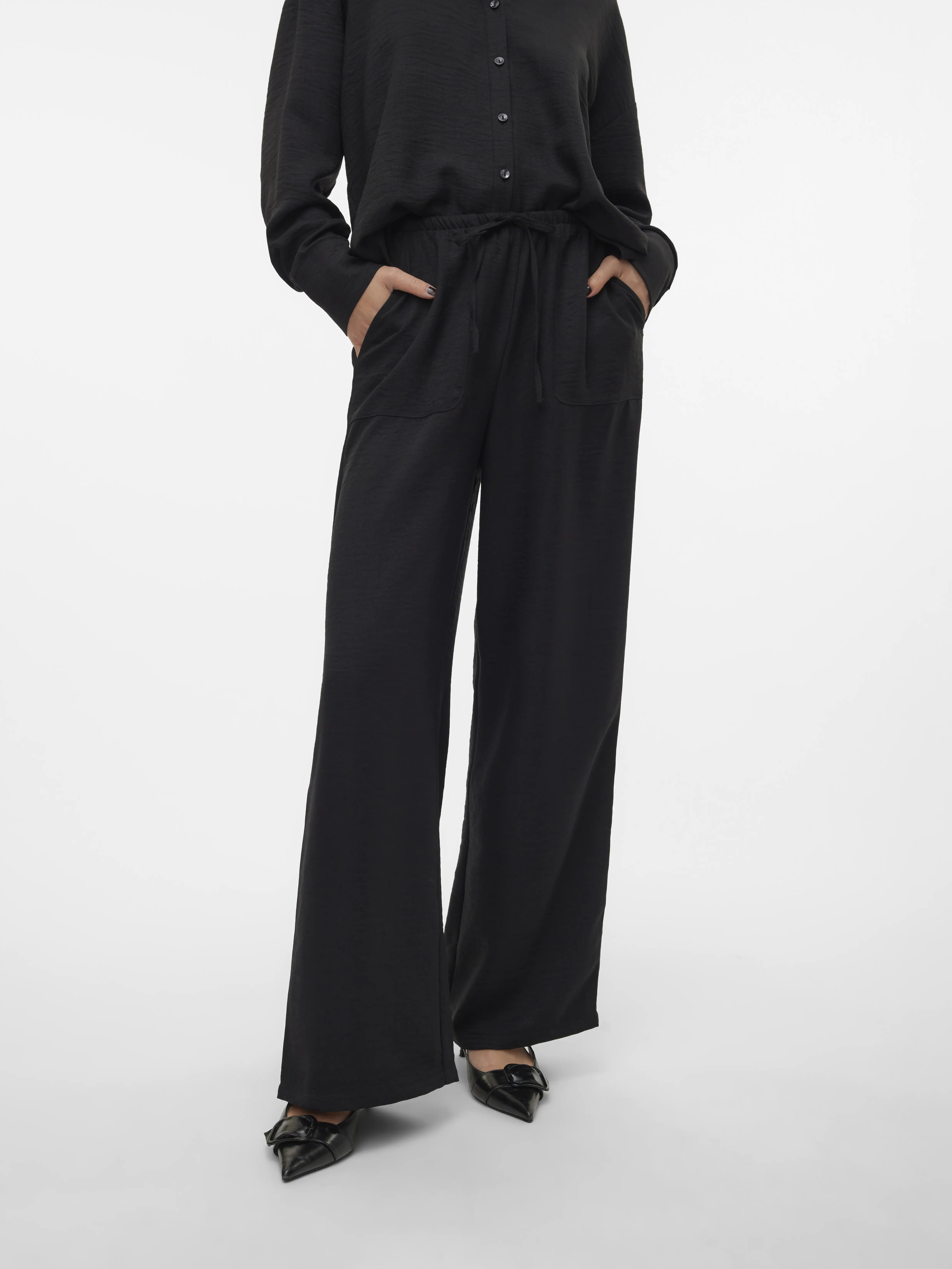 Vero Moda - MELANEY / Black - Elegáns Női nadrág