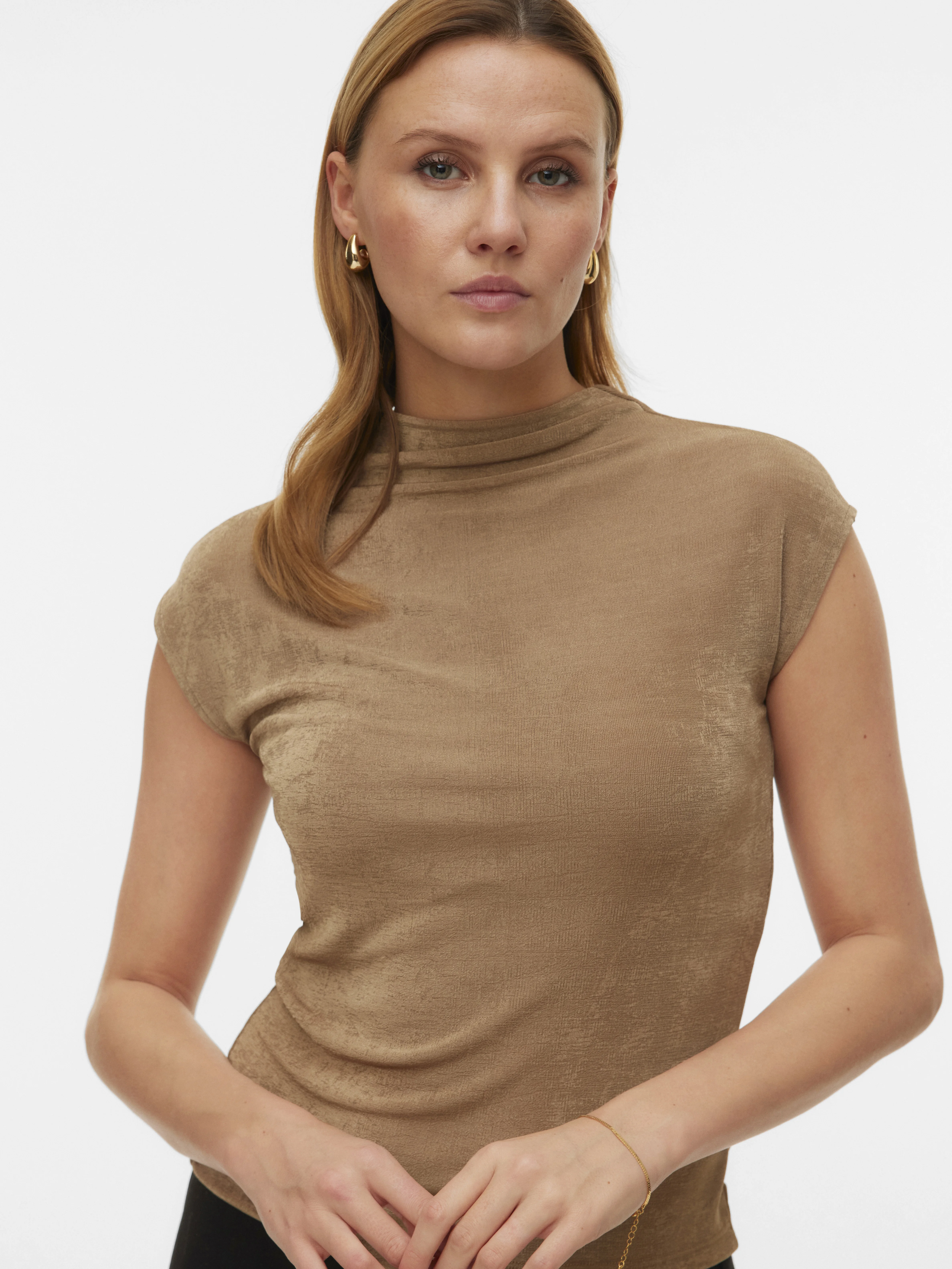 Vero Moda - VOOMA / Brown - Női póló