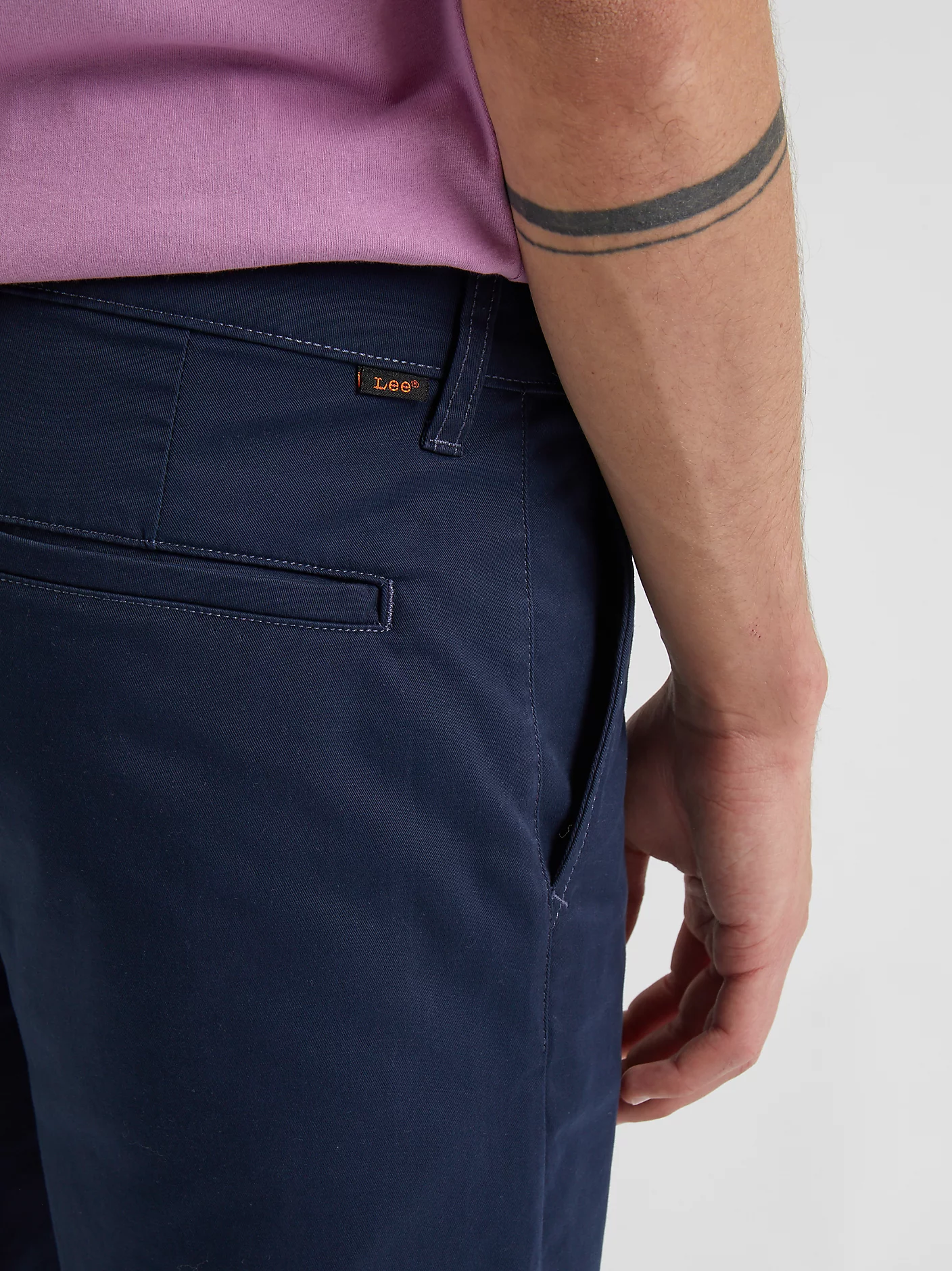 Lee - REGULAR CHINO SHORT / DEEP NAVY - Sportos Férfi rövidnadrág