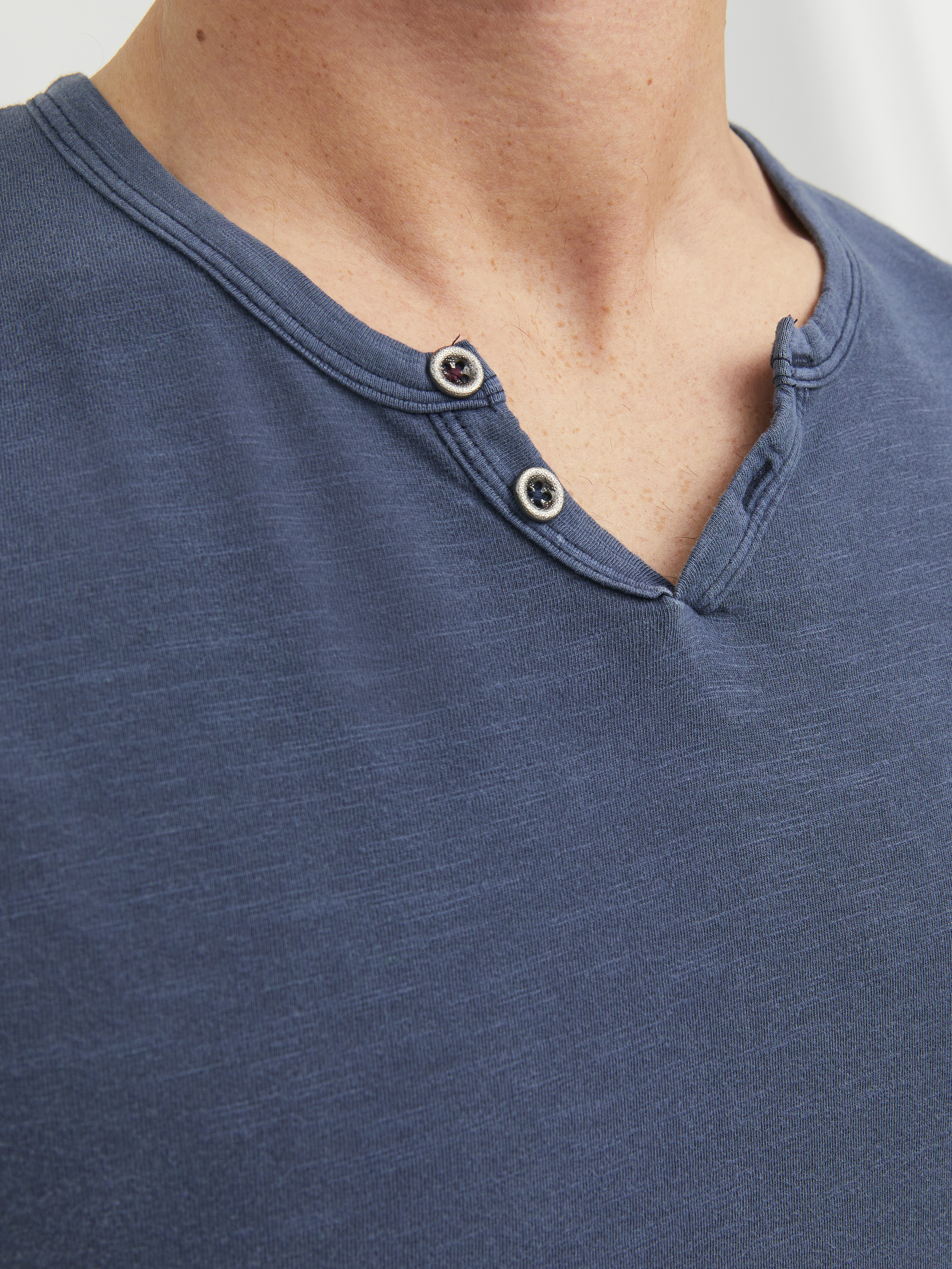 Jack & Jones - Split Neck - Férfi póló