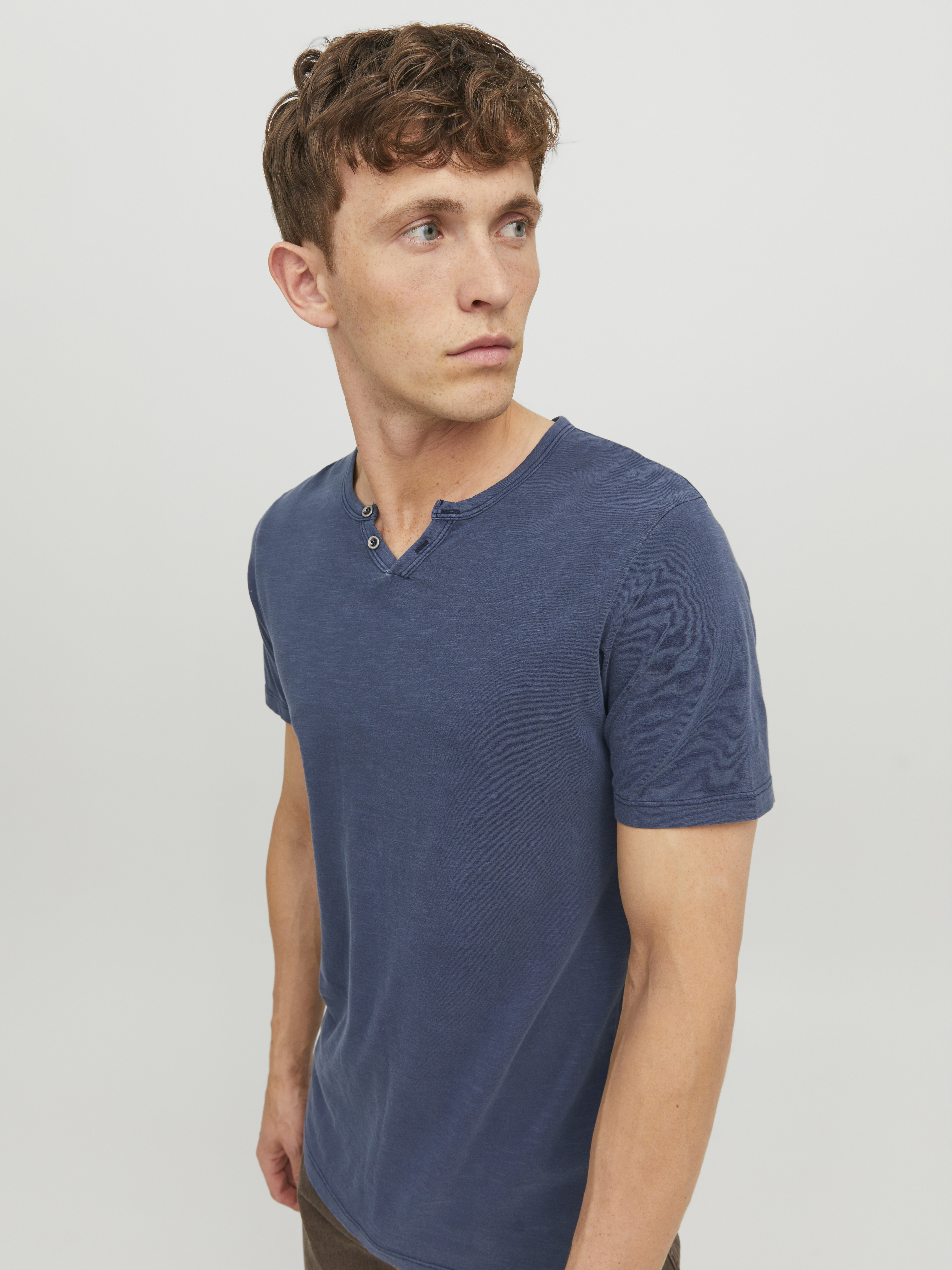 Jack & Jones - Split Neck - Férfi póló