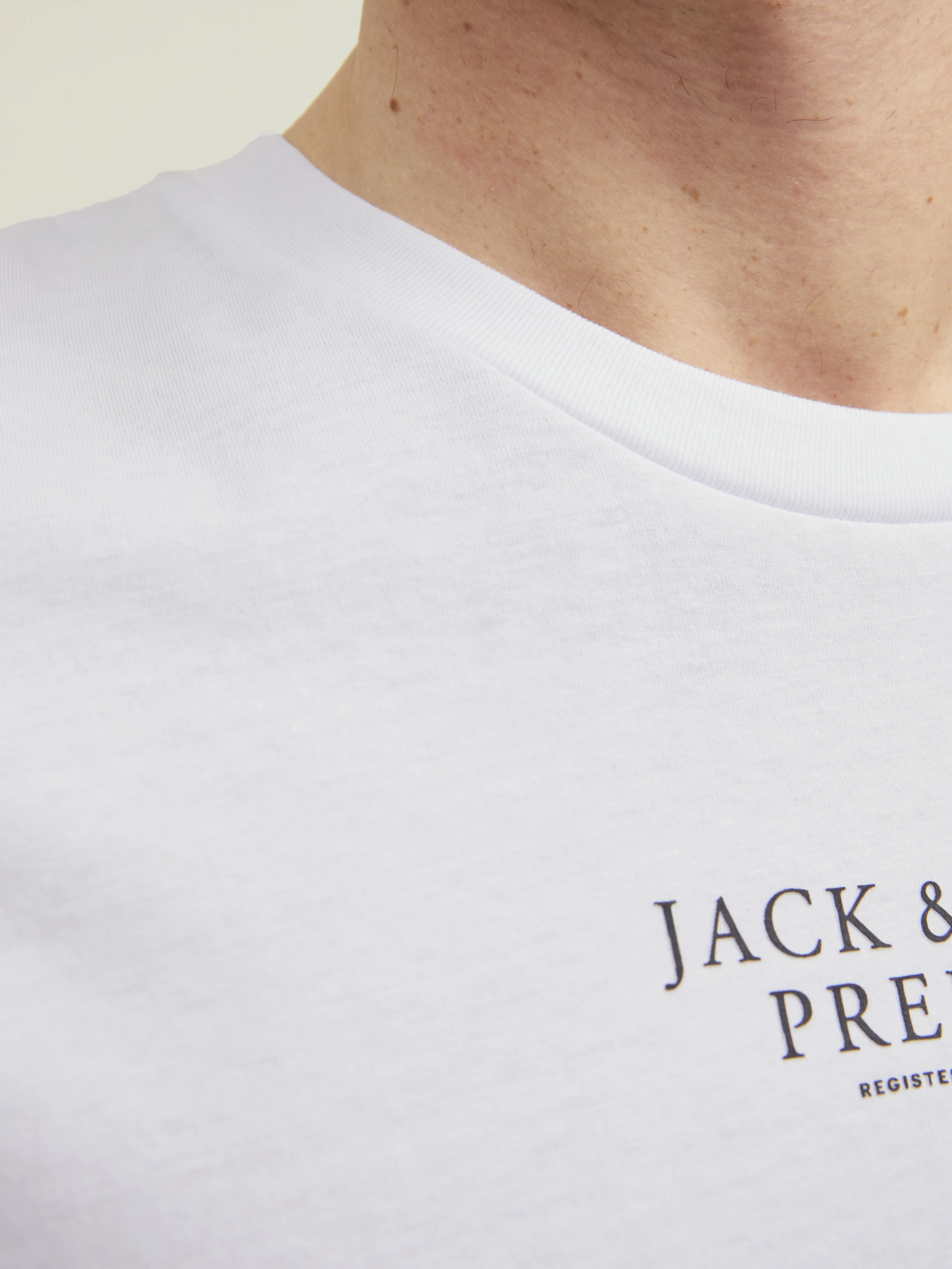 Jack & Jones - BLUARCHIE / White - Férfi póló