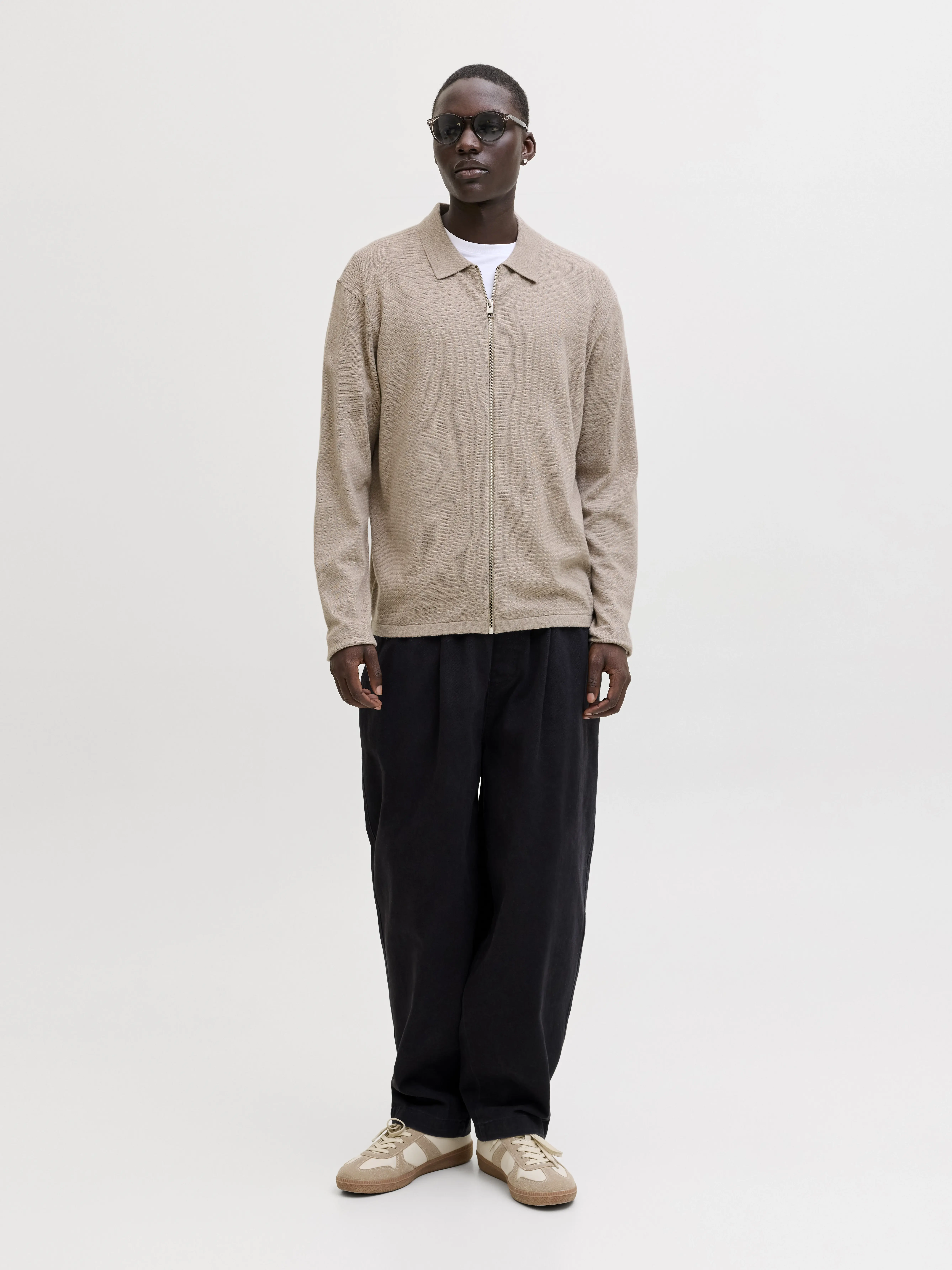Jack & Jones - JLE / Brown - Elegáns Férfi pulóver