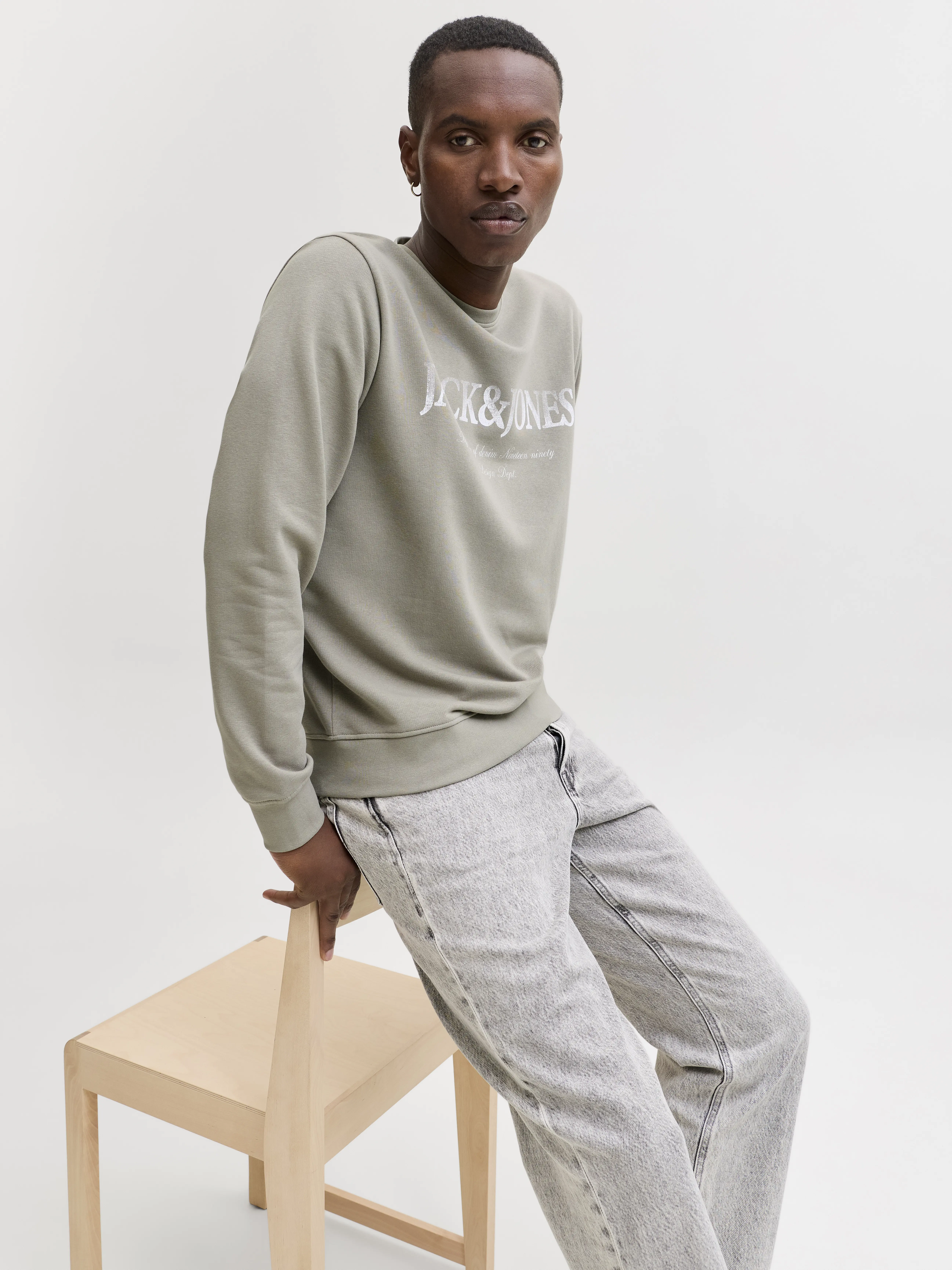 Jack & Jones - DEVIN / Grey - Sportos Férfi pulóver