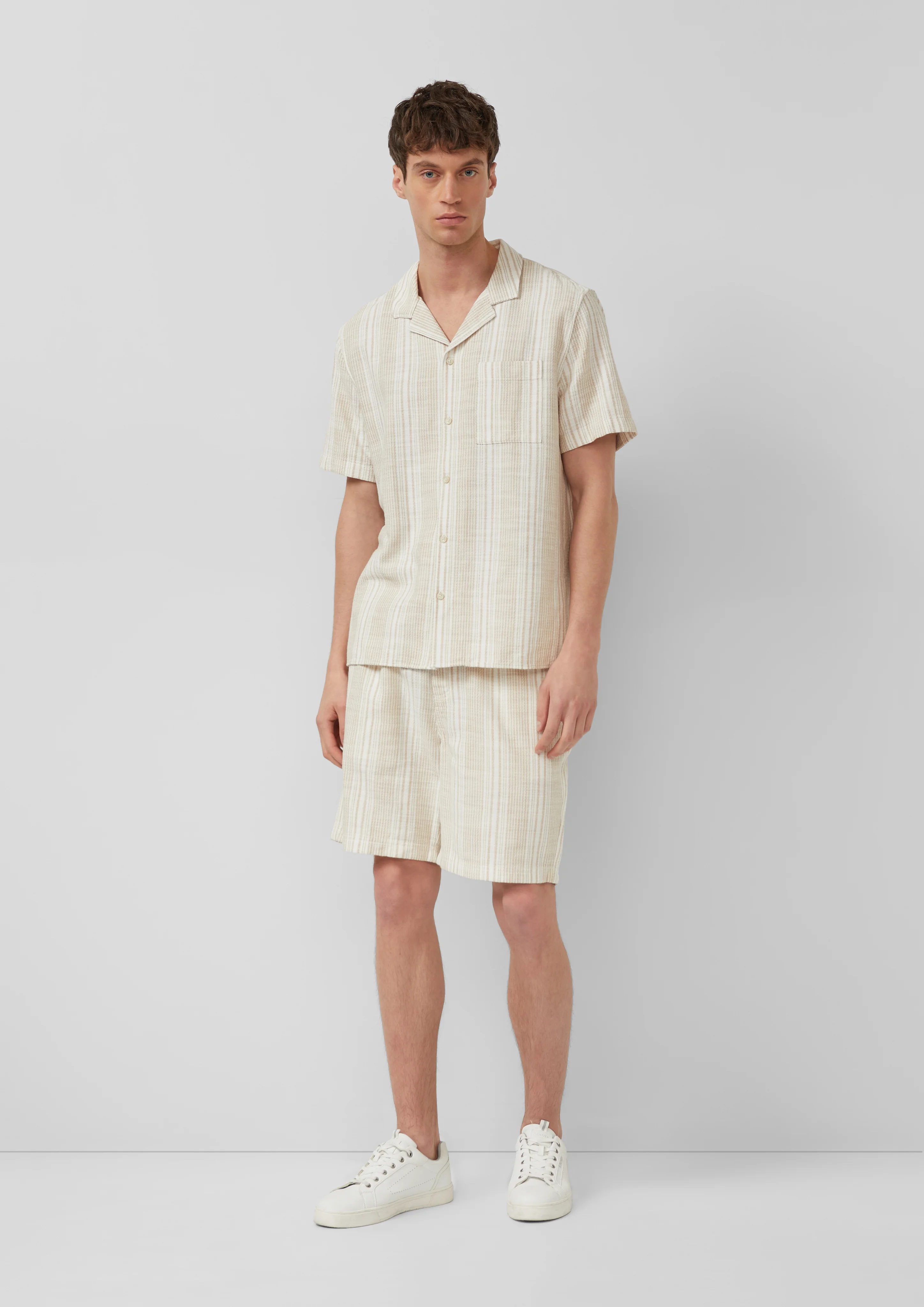 s.Oliver - Sportos Férfi rövidnadrág