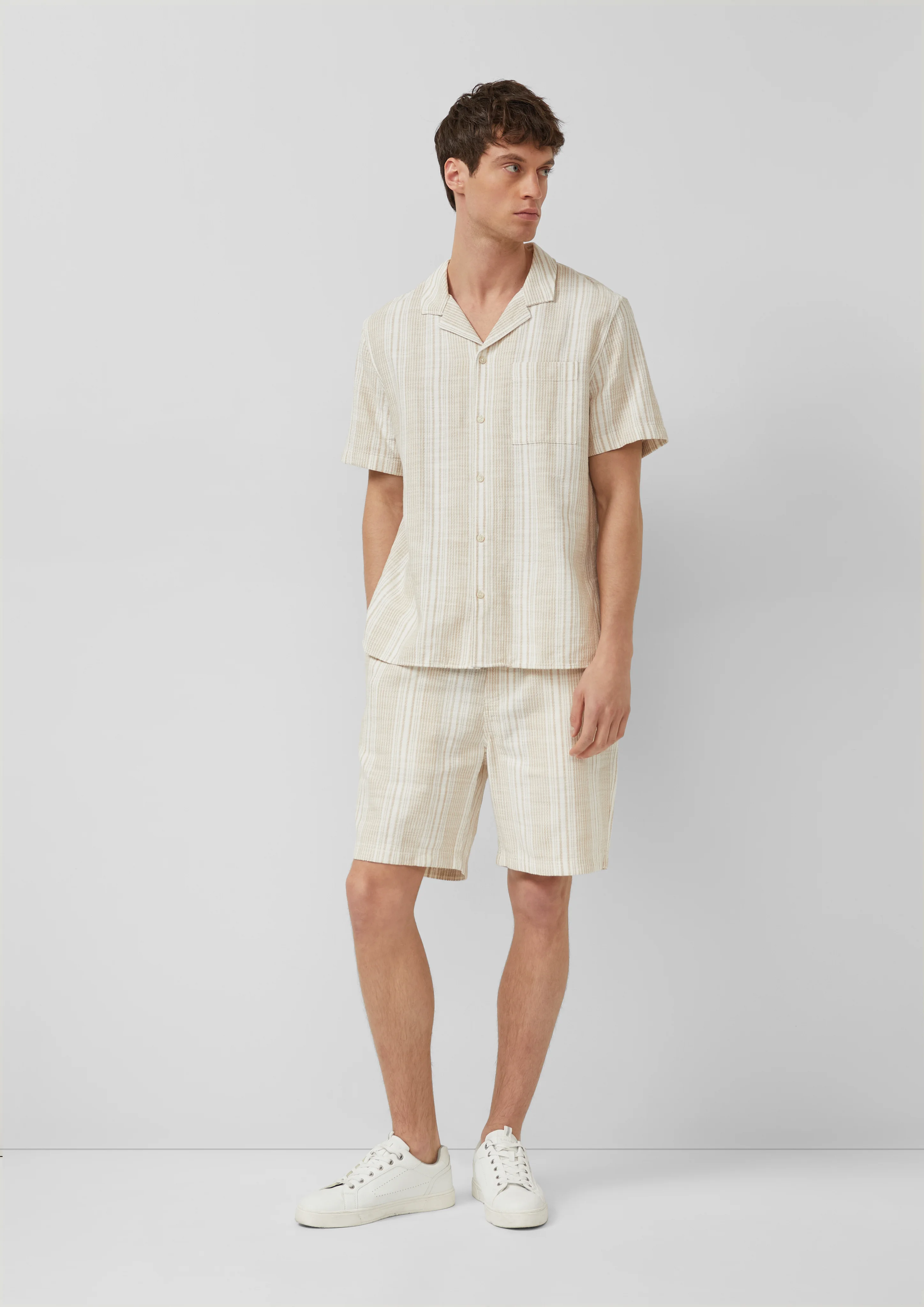 s.Oliver - Sportos Férfi rövidnadrág