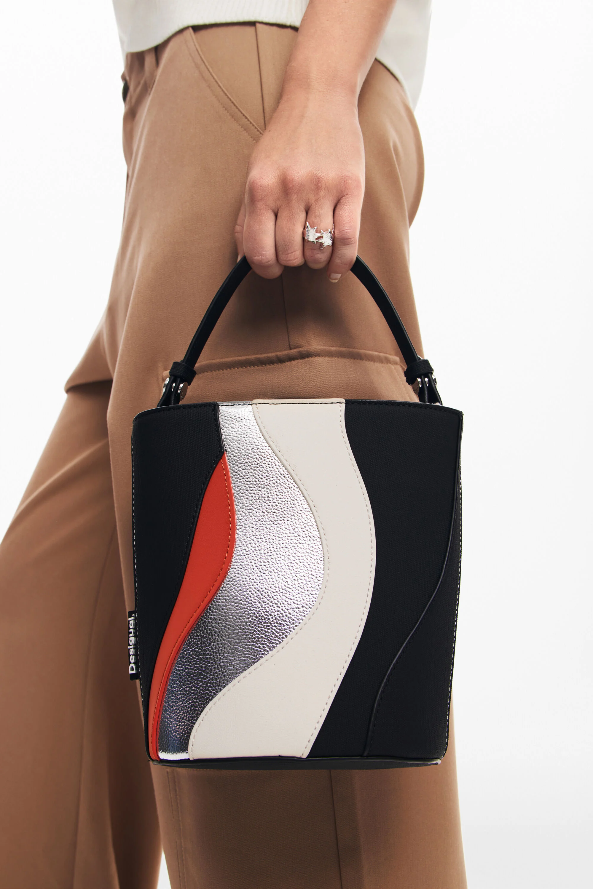 Desigual - Kahlo Cumbal Micro - Női oldaltáska