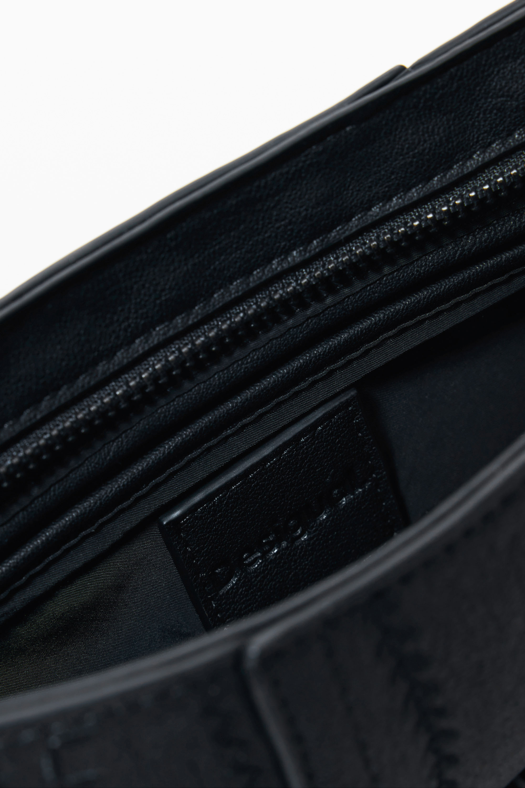 Desigual - EMBRO PATCH ALSACIA - Női oldaltáska