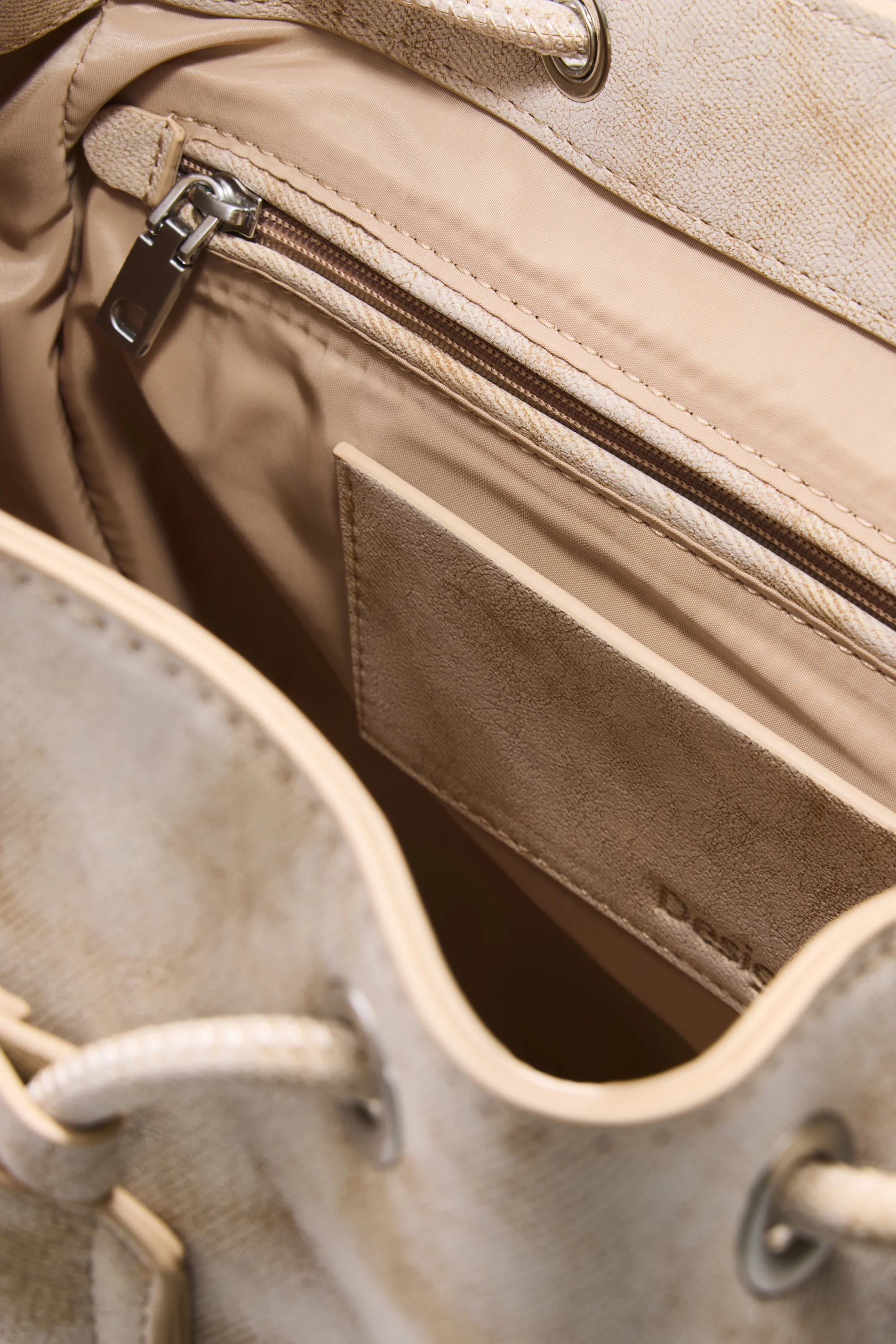 Desigual - SIERRA PRISA MINI SAND - Női hátizsák