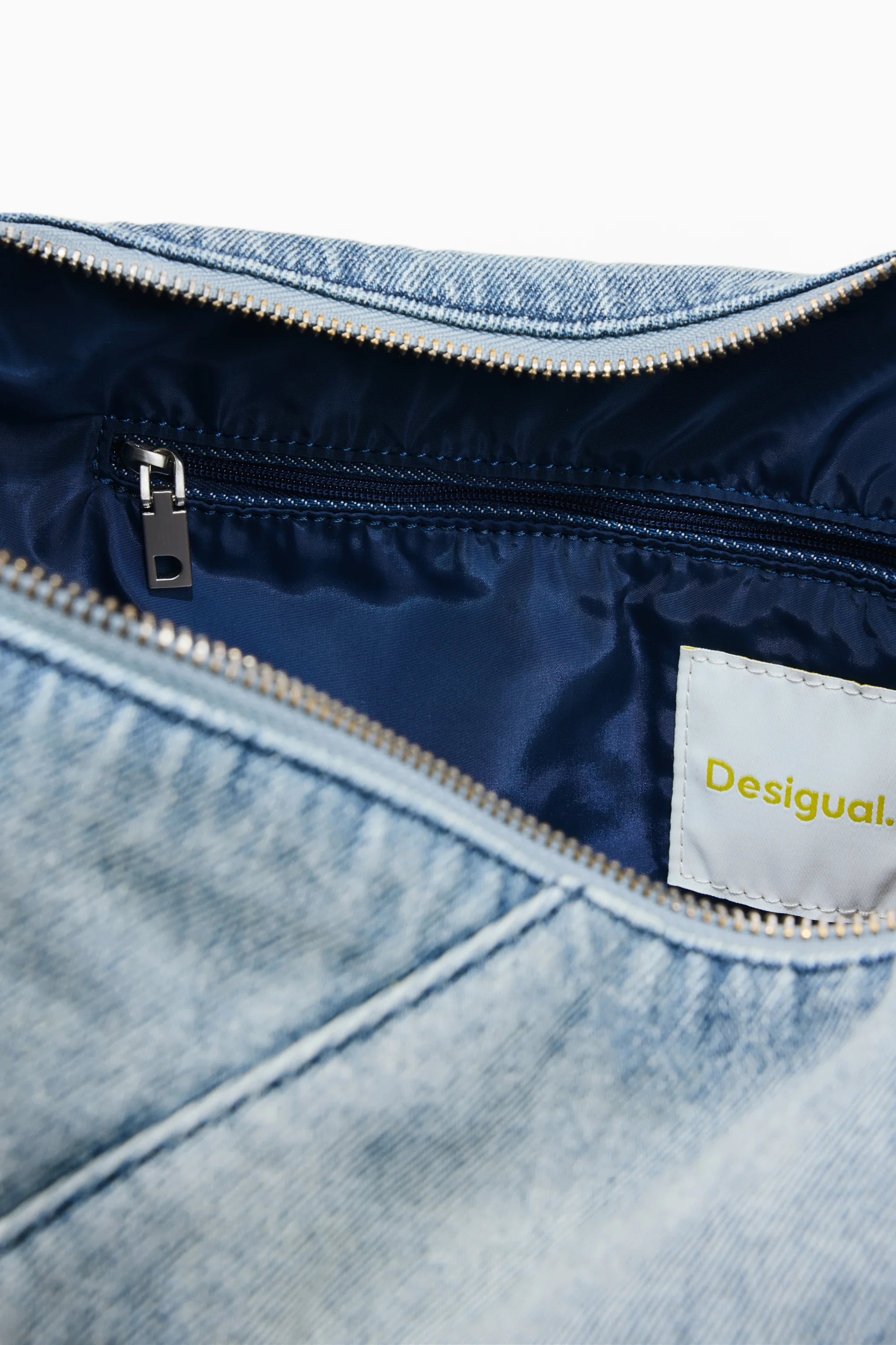 Desigual - HALF LOGO DENIM LEIRIA 2.0 - Női oldaltáska