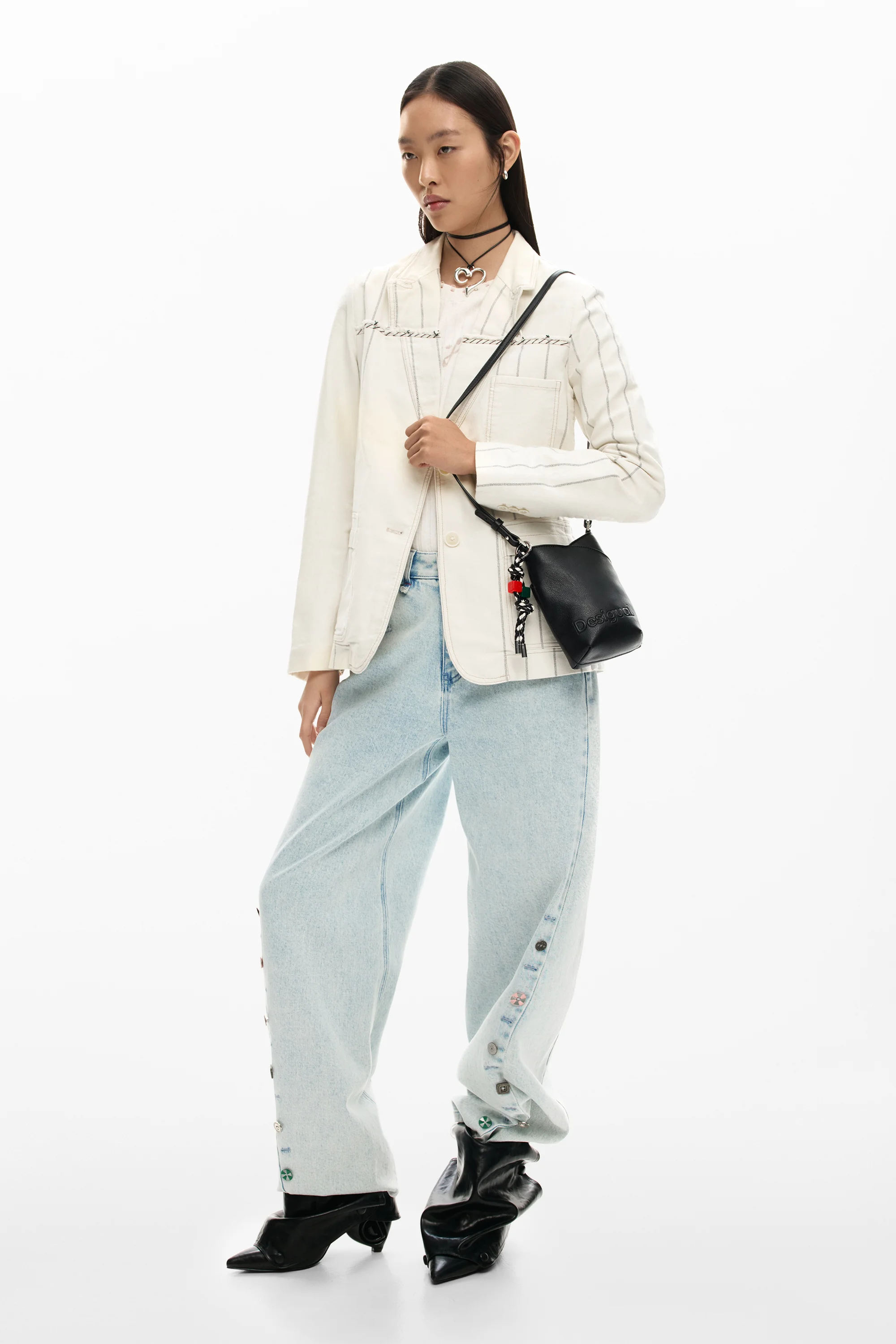 Desigual - HALF LOGO HELENE BLACK - Női oldaltáska