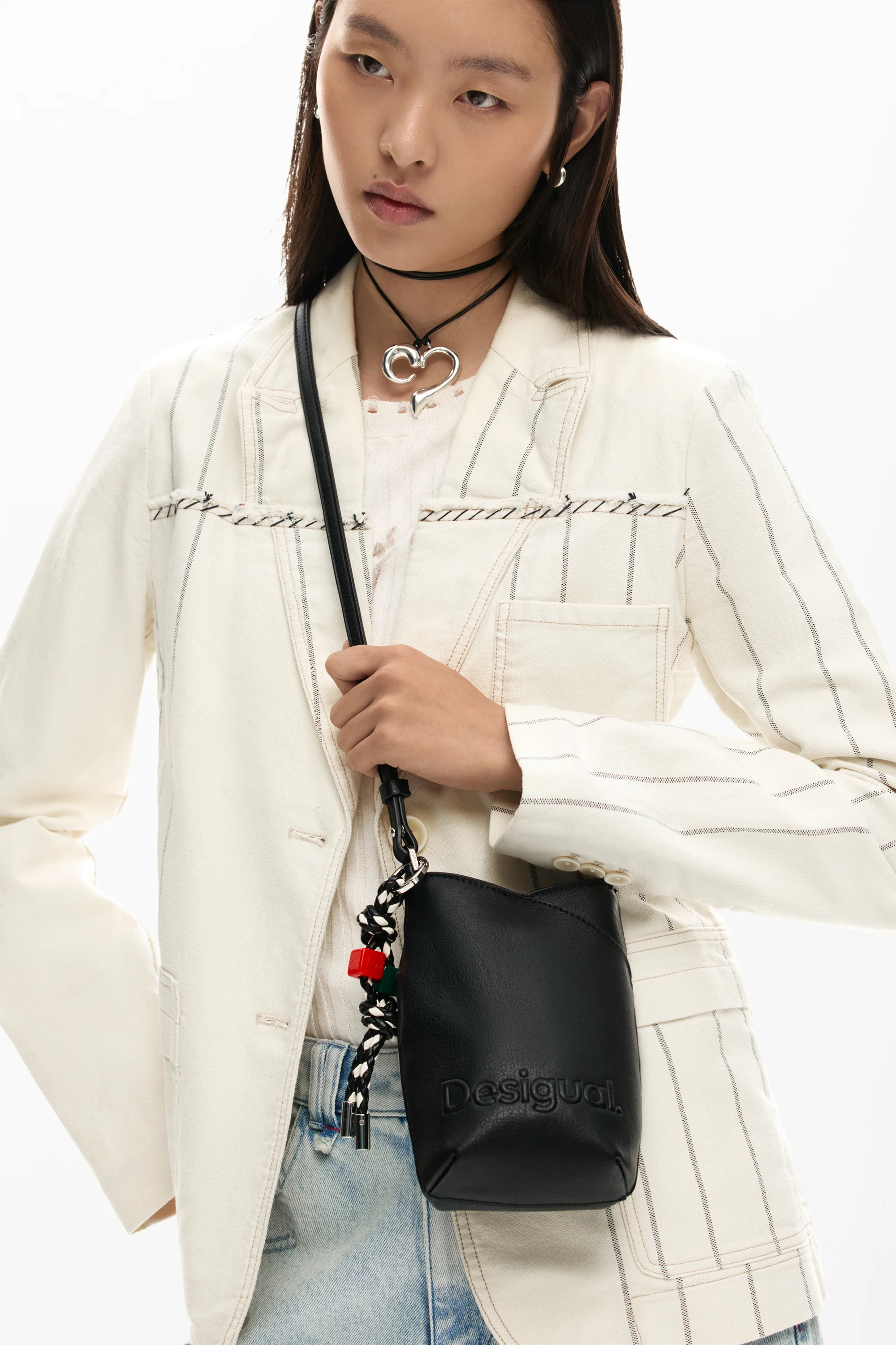 Desigual - HALF LOGO HELENE BLACK - Női oldaltáska