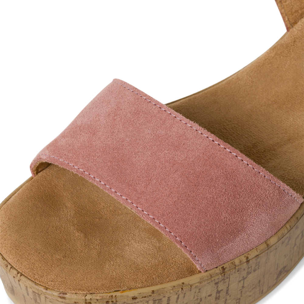 s.Oliver - Platformos Magassarkú Bőr Női Szandál