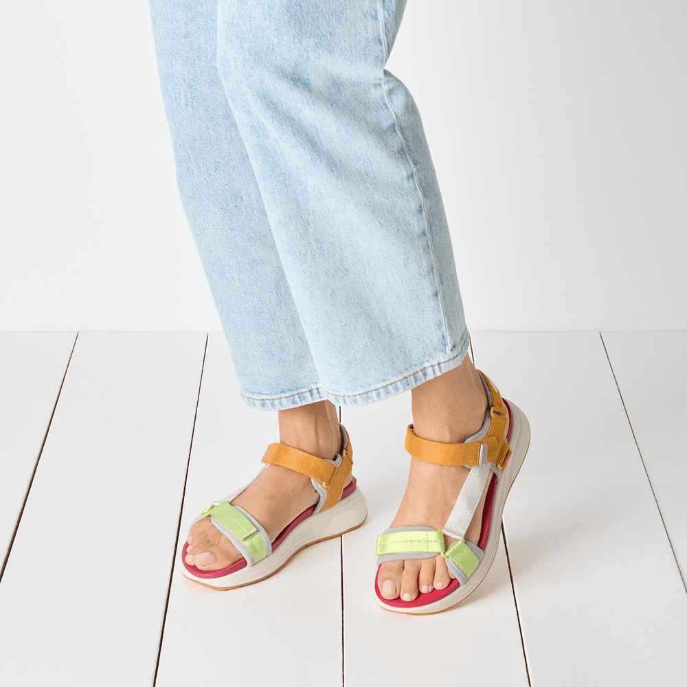 Tamaris - Platformos Női szandál