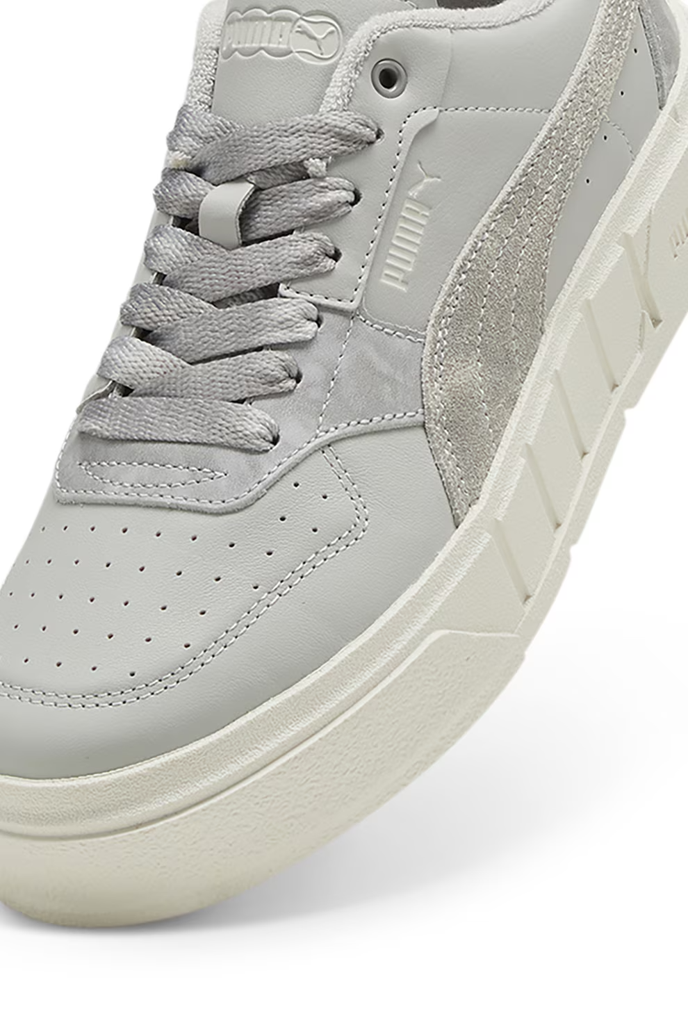 Puma - Cali Court Retreat Yourself - Platformos Bőr Sneaker Női utcai cipő