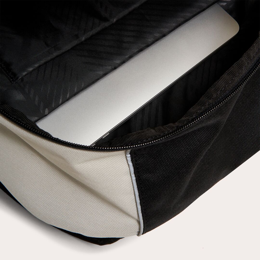 Oakley - Enduro 3.0 - Uniszex Hátizsák