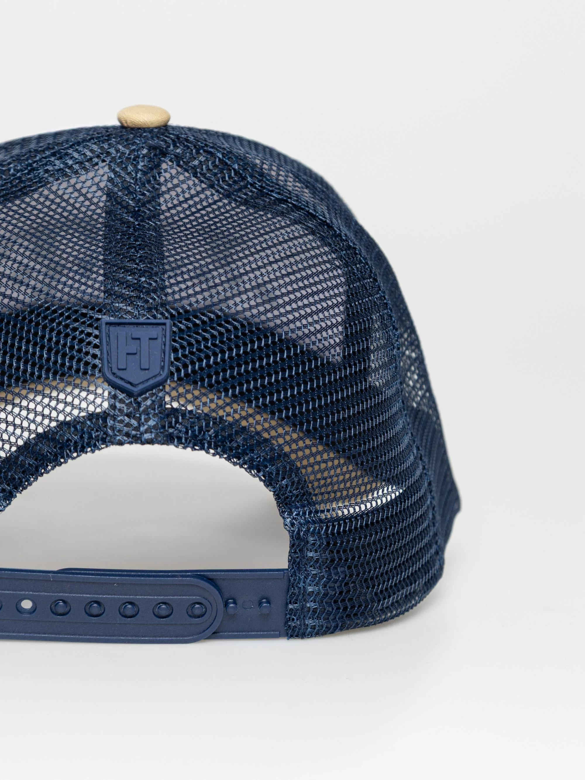 Heavy Tools - PADVIK / WHITE - Uniszex baseball sapka
