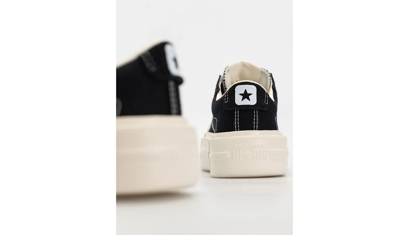 Converse - Chuck Taylor All Star Cruise - Platformos Sneaker Női utcai cipő