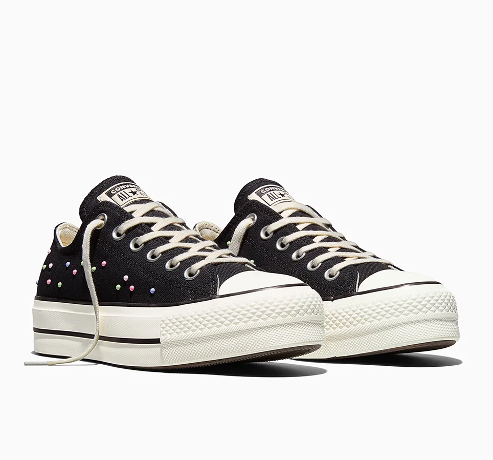 Converse - Chuck Taylor All Star Lift - Platformos Sneaker Női utcai cipő