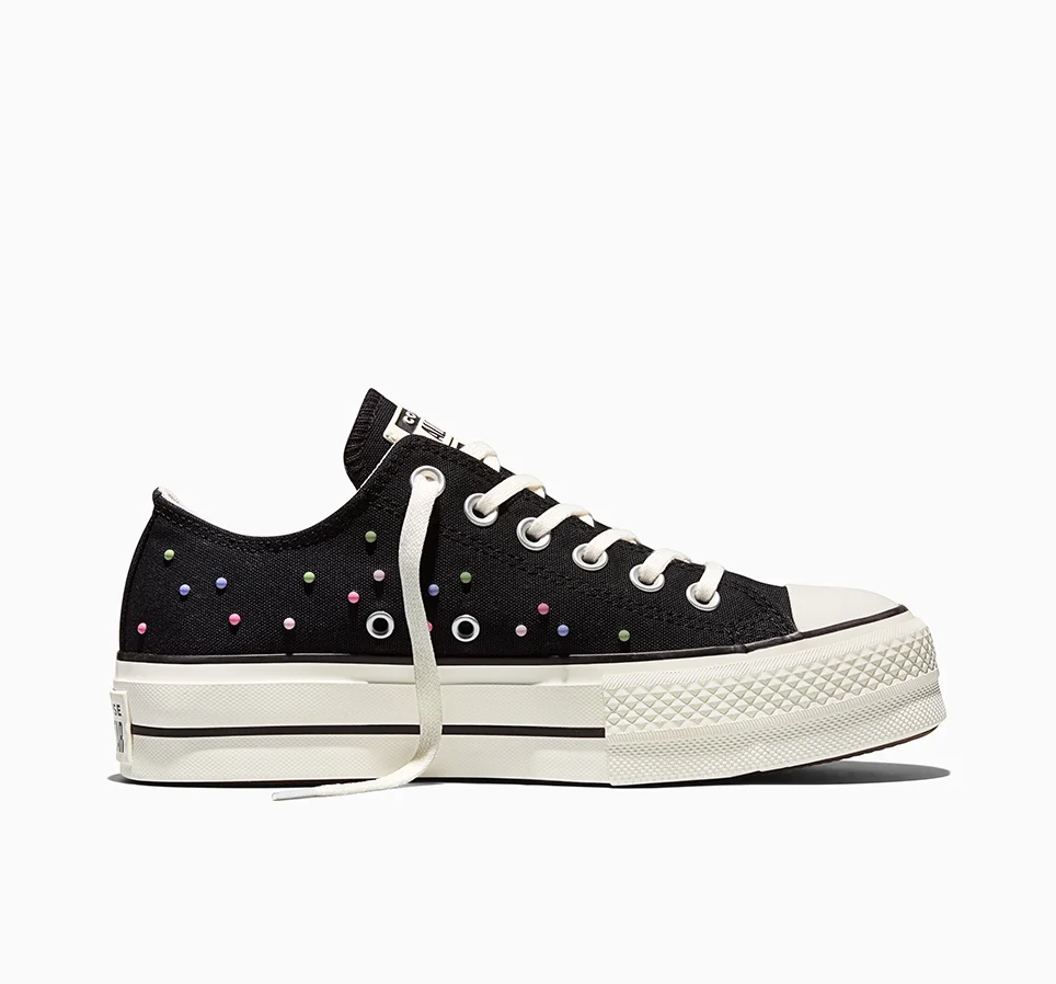Converse - Chuck Taylor All Star Lift - Platformos Sneaker Női utcai cipő