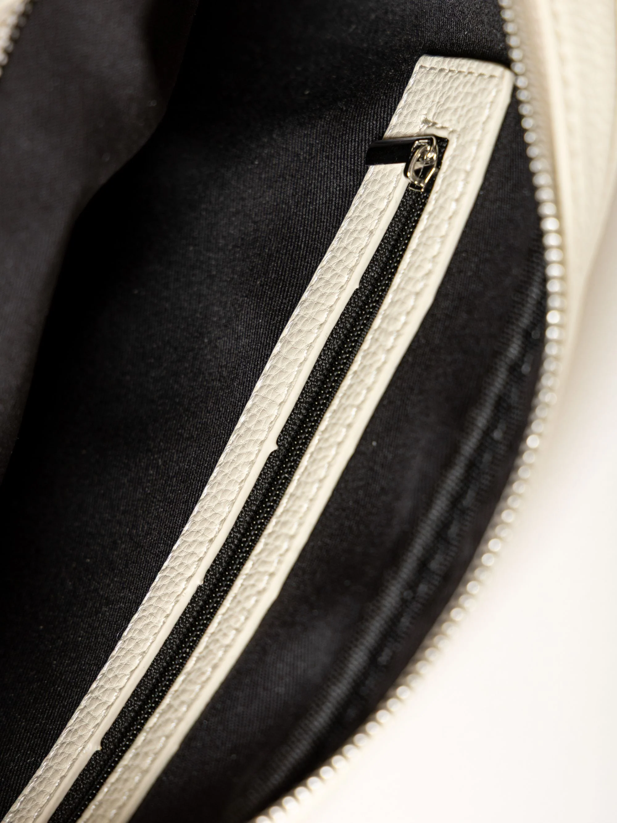 Heavy Tools - EFEDRA26 / ECRU - Női oldaltáska