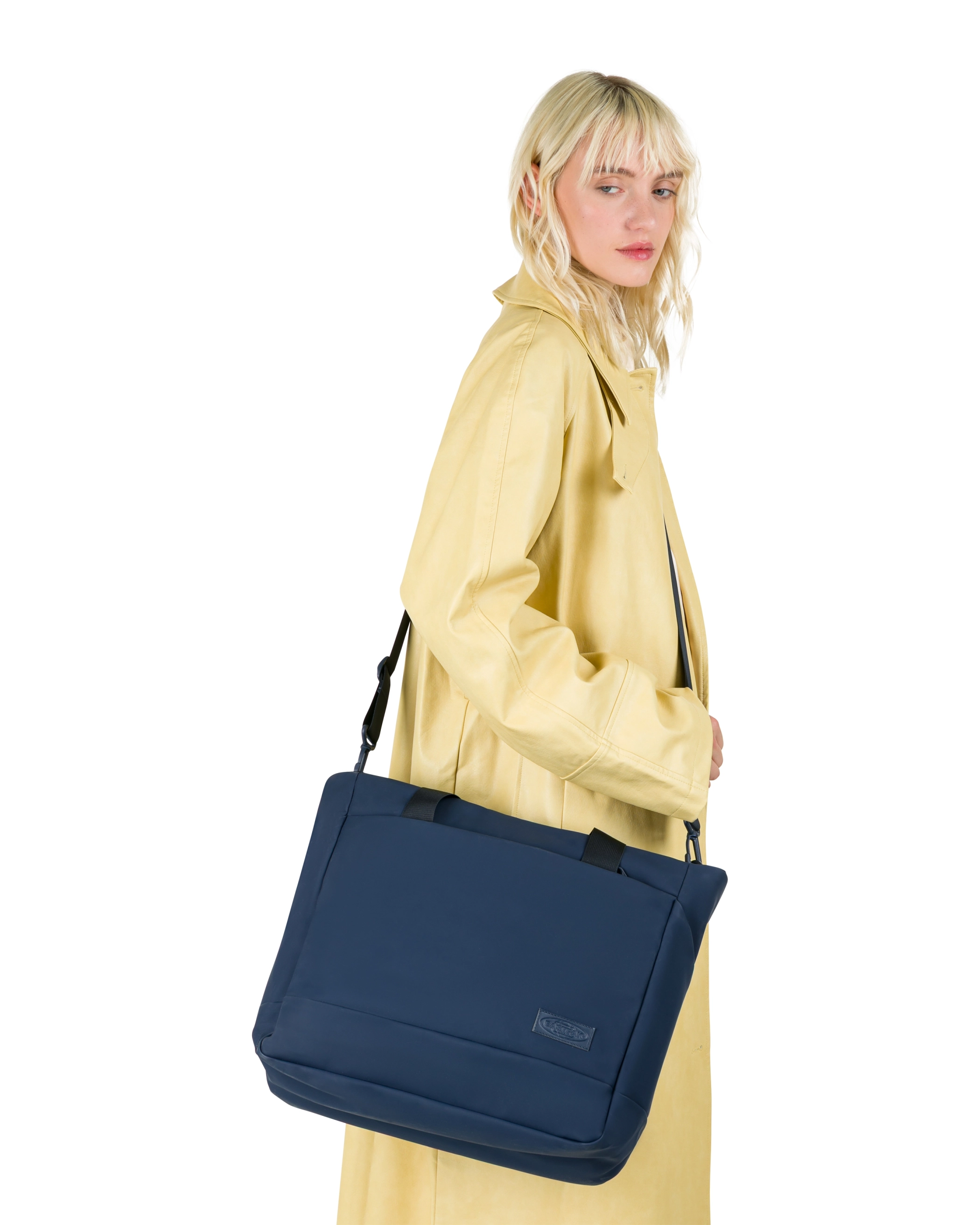 Eastpak - CNNCT F SATCH - Uniszex oldaltáska