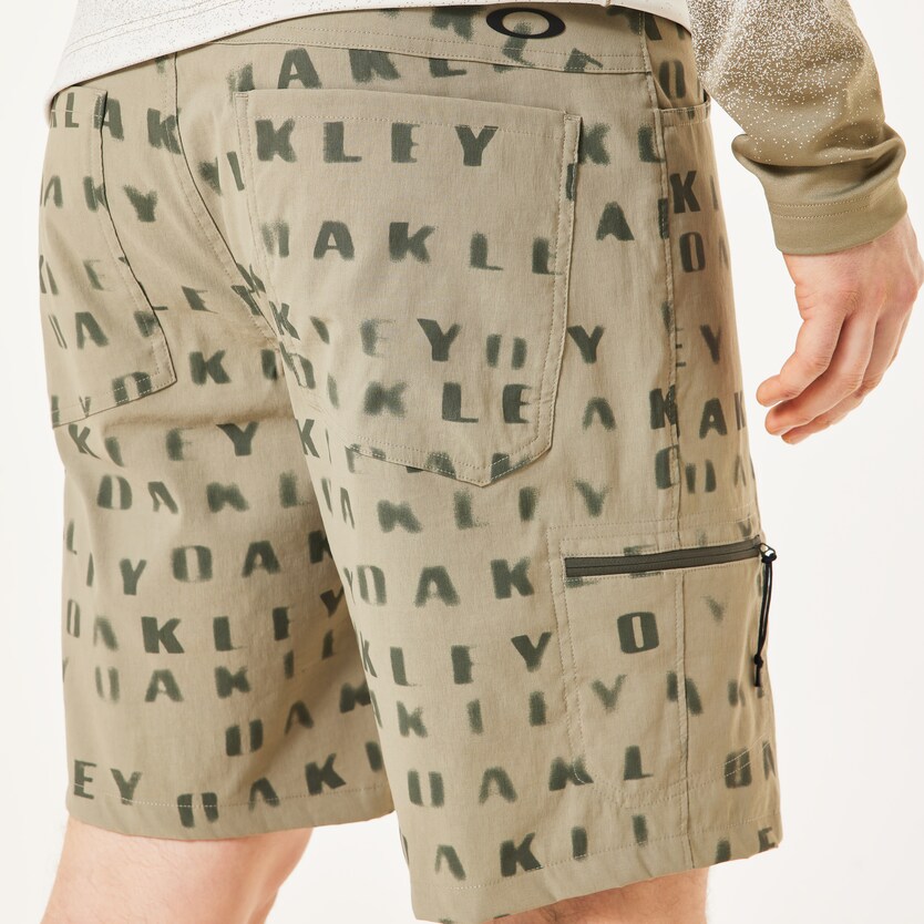 Oakley - OAKLEY HEAT WAVE SHORT - Elegáns Férfi rövidnadrág