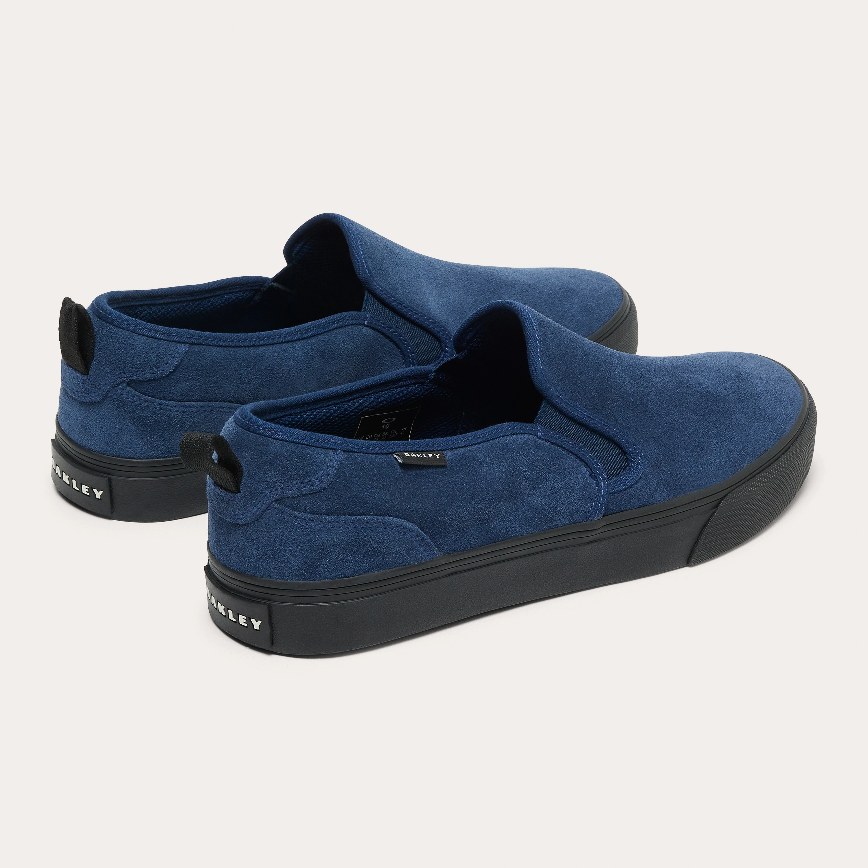 Oakley - Belebújós Férfi félcipő