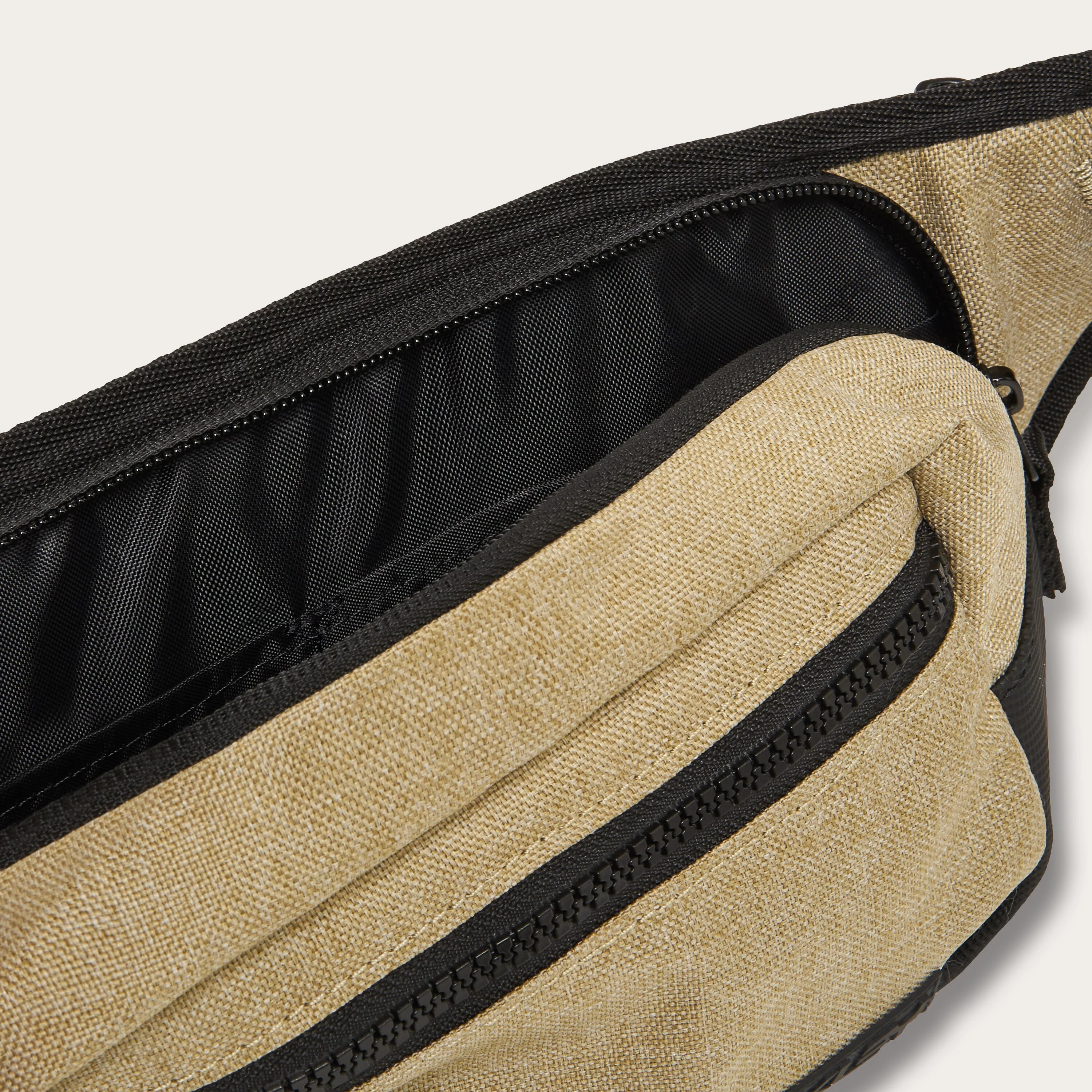 Oakley - Transit - Férfi övtáska