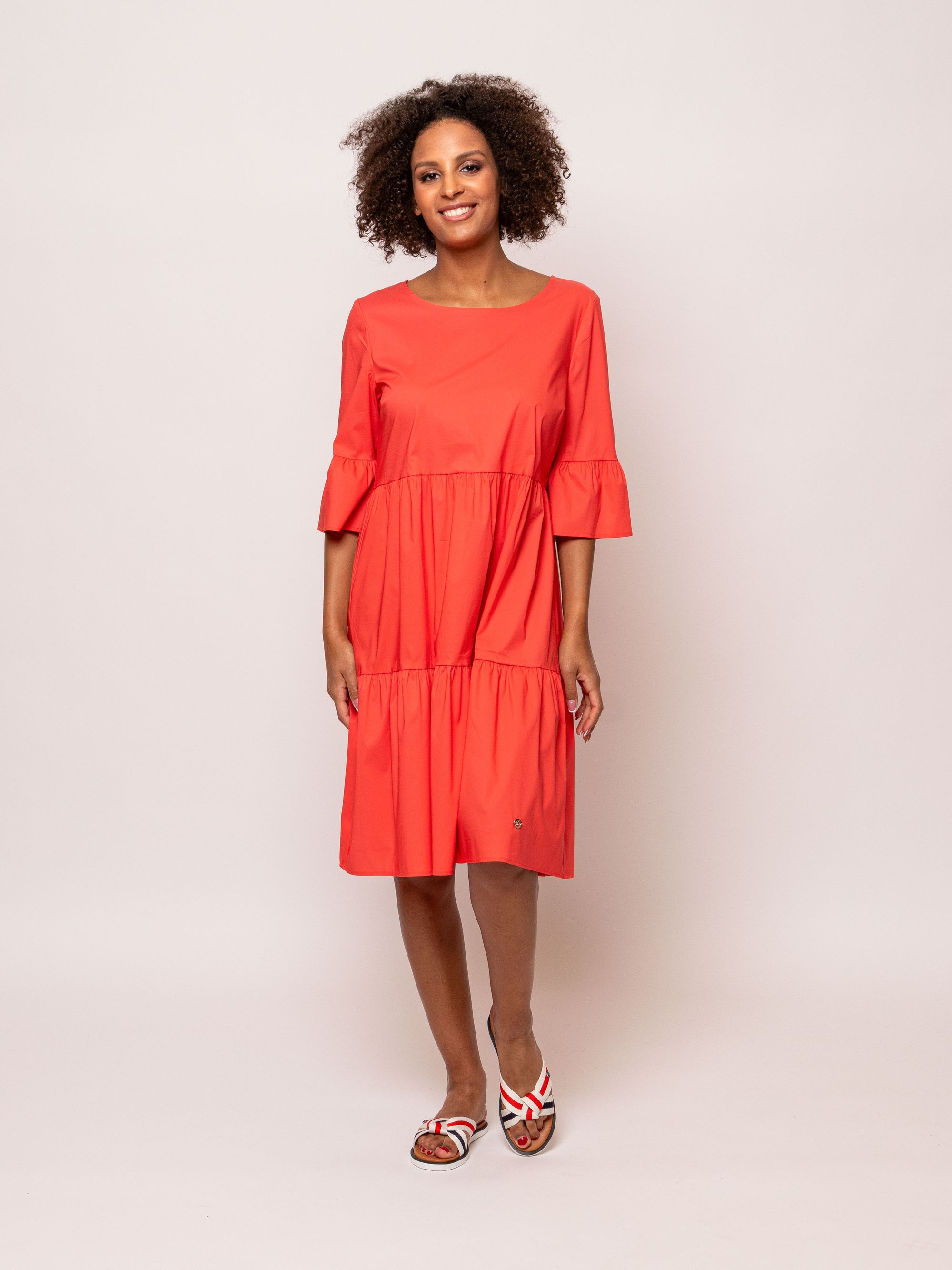 Heavy Tools - VETTIRA - Női ruha