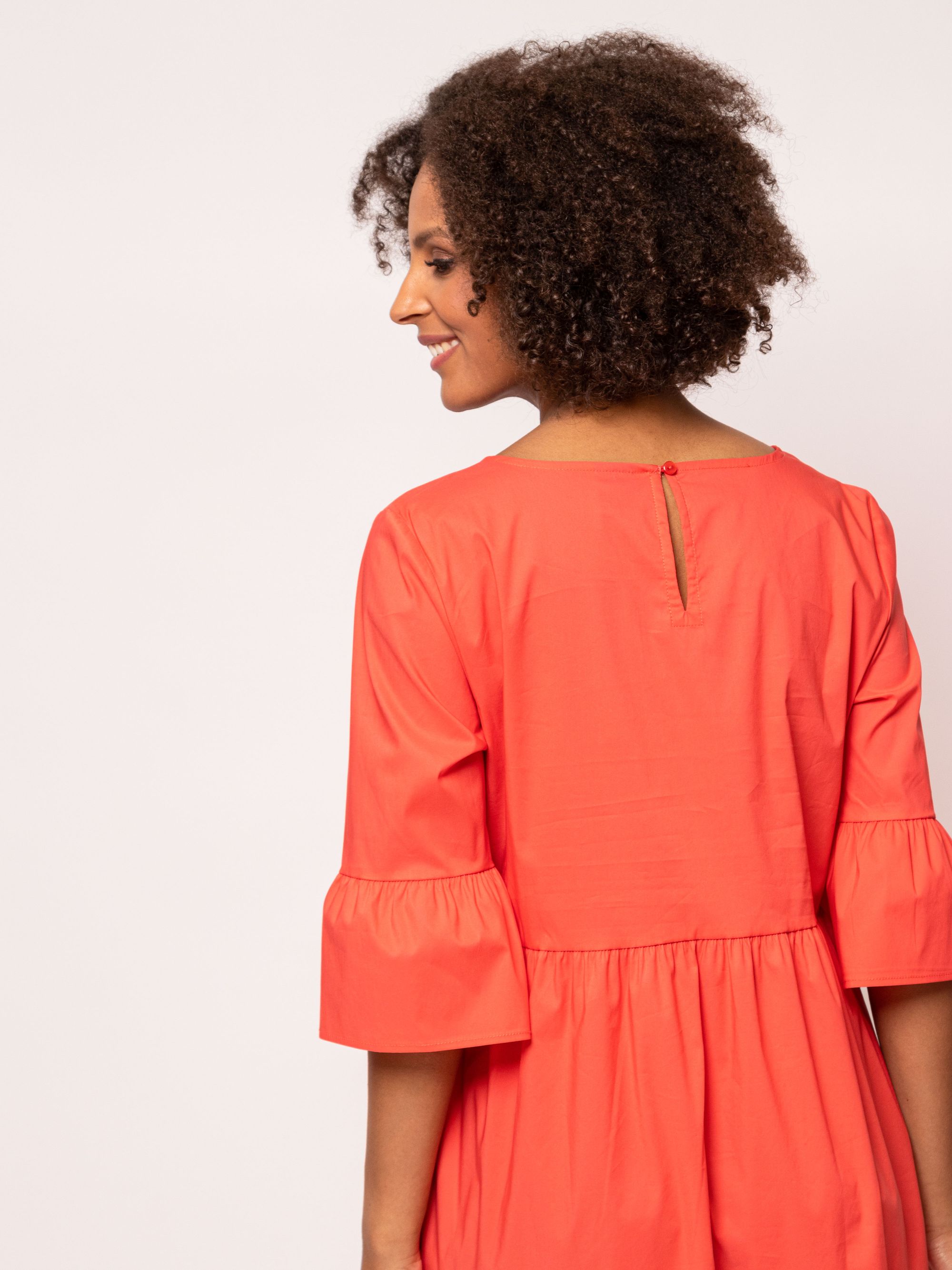 Heavy Tools - VETTIRA - Női ruha