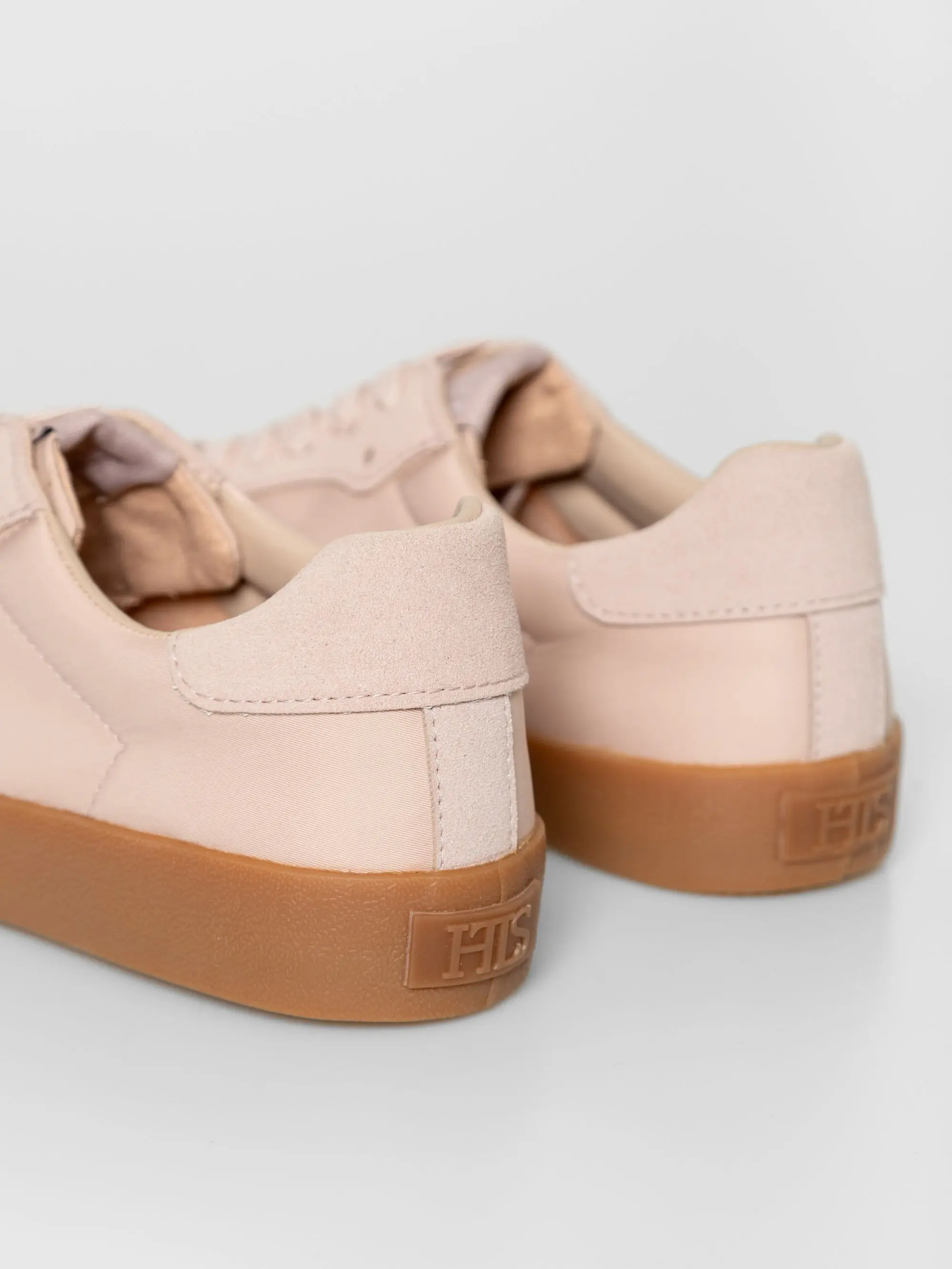 Heavy Tools - ULORIA / PALE - Sneaker Női utcai cipő