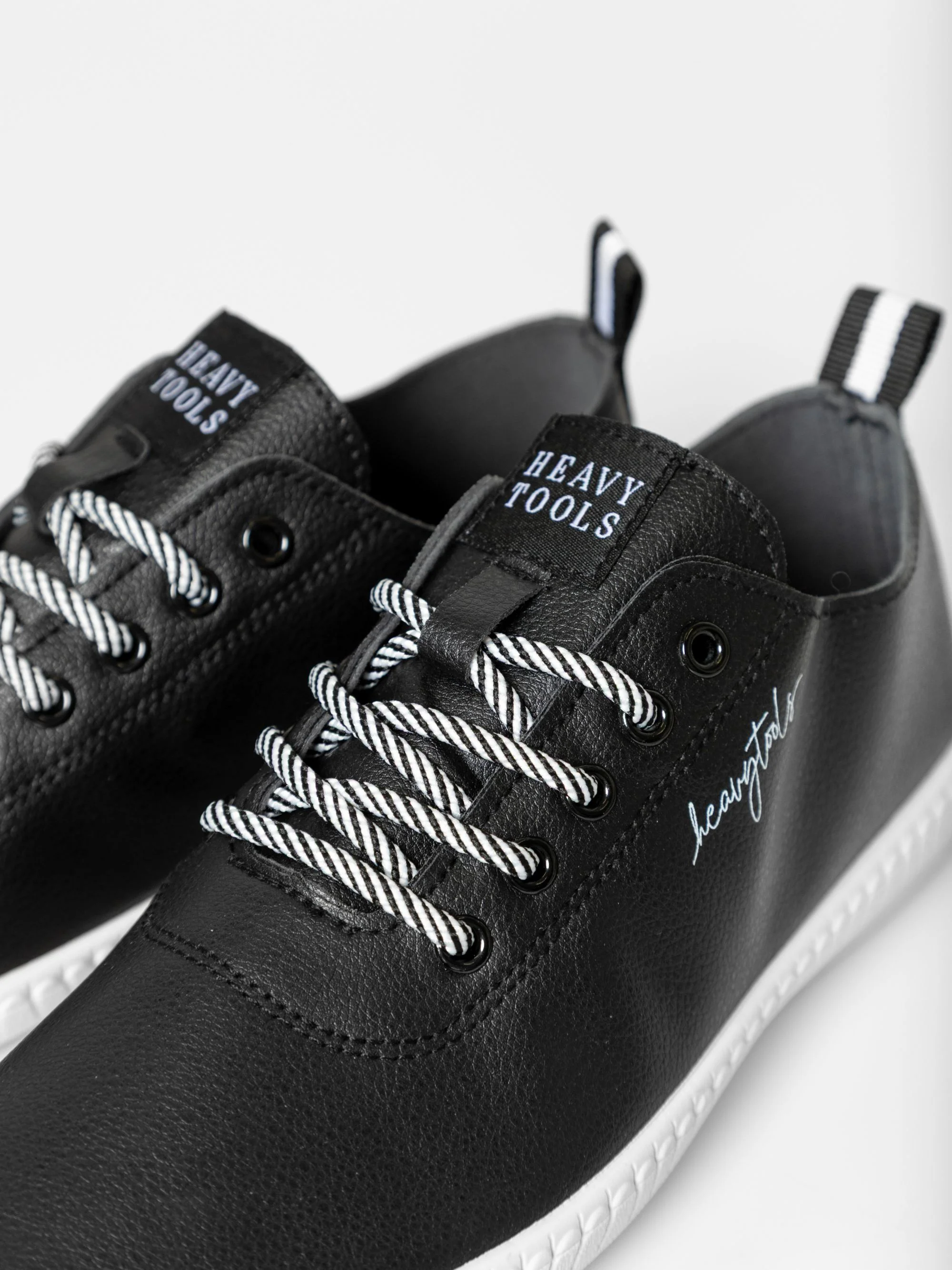 Heavy Tools - URDELIA26 / BLACK - Sneaker Női utcai cipő