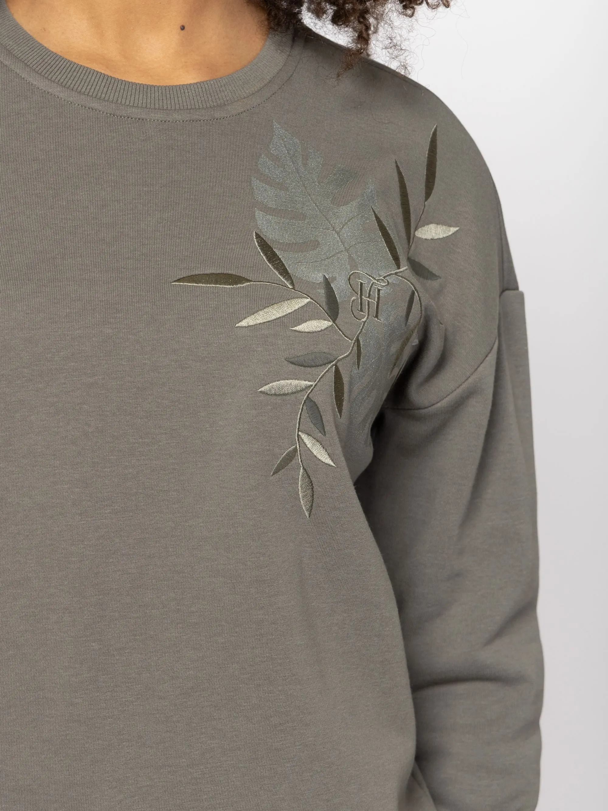 Heavy Tools - DAMMY / KHAKI - Elegáns Női pulóver